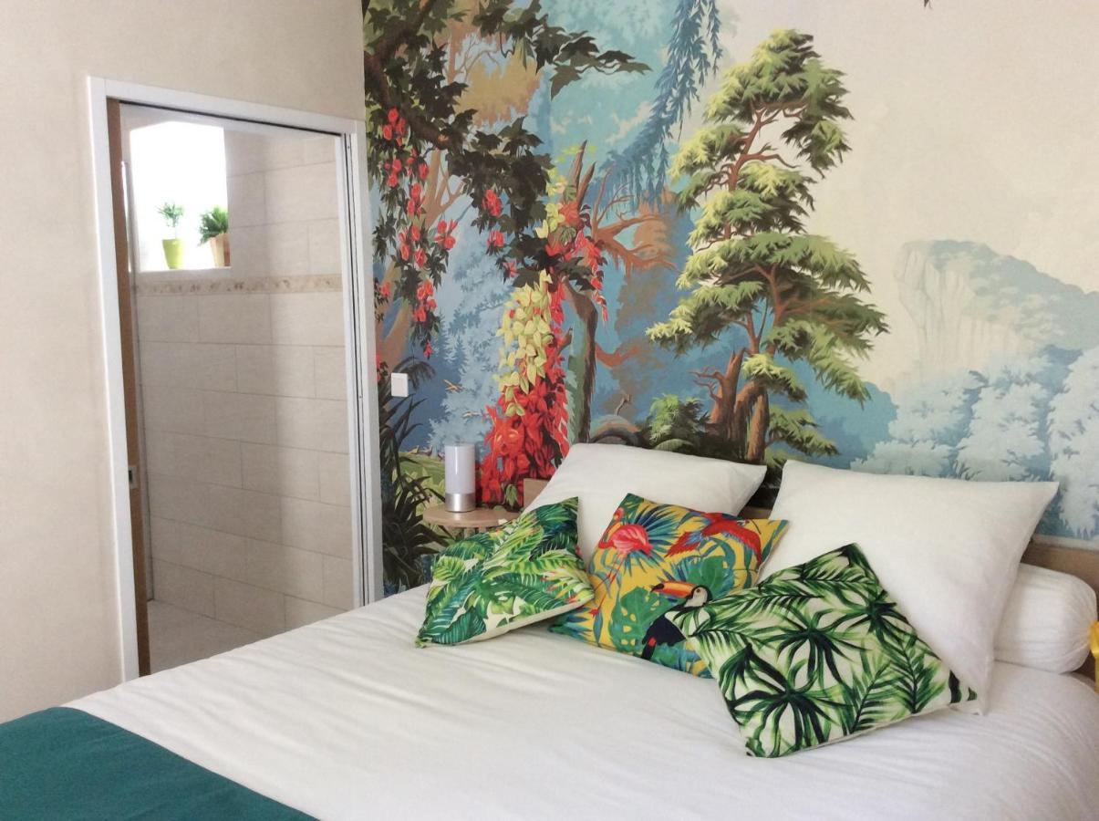 Bed and Breakfast L'Orme Des Voyageurs Boutigny Exterior foto